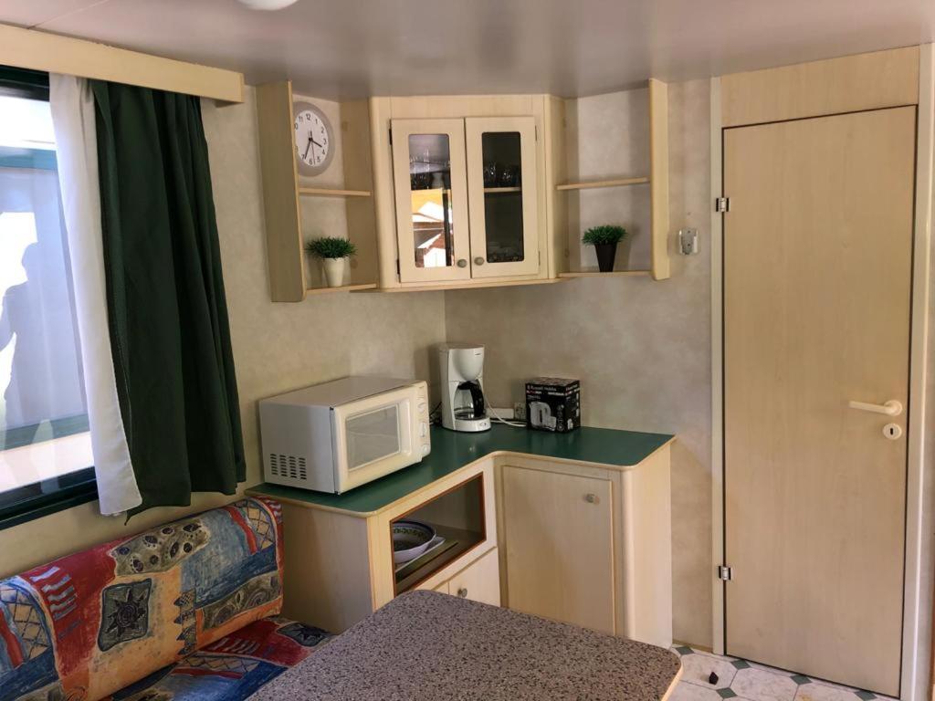 Zona Rosa 5 Chalet Mit Klimaanlage Und Wlan Виареджо Екстериор снимка