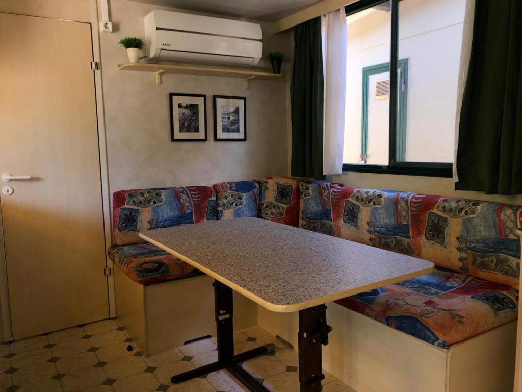 Zona Rosa 5 Chalet Mit Klimaanlage Und Wlan Виареджо Екстериор снимка